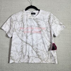 Gemstone Tshirt Med White With Pink Words "We Listen And We Dont Judge"